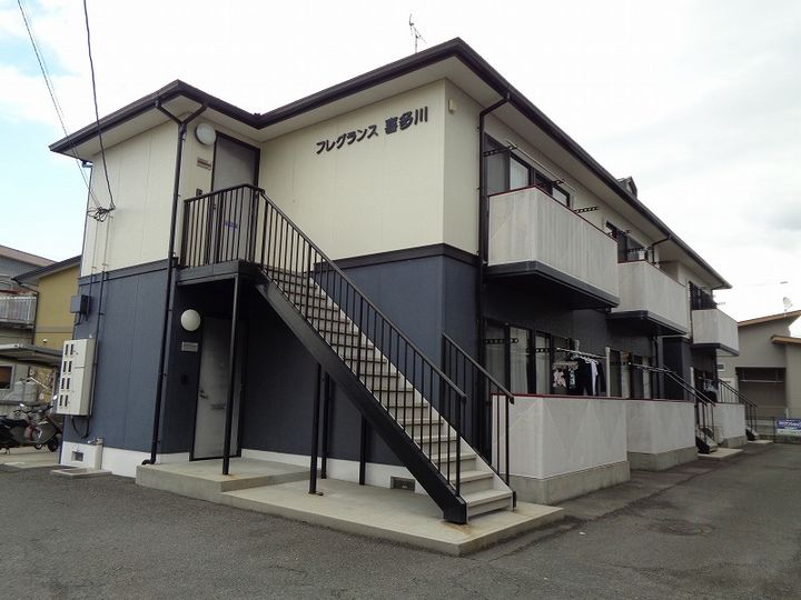 フレグランス喜多川の外観