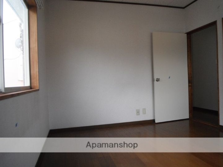 メゾネット田坂の内装