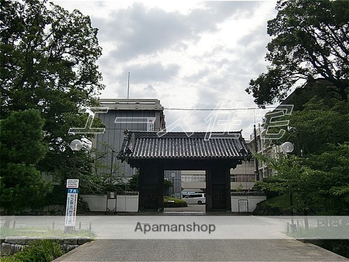 サンピックの周辺