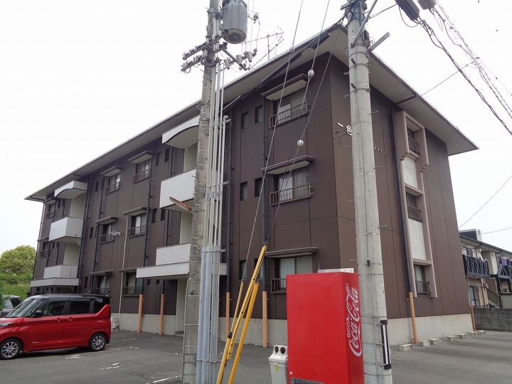 一色第3マンションの外観