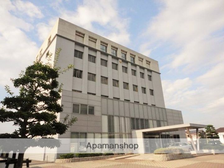 愛媛県西条市新田の賃貸マンションの周辺