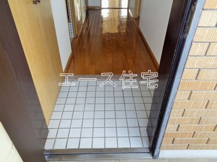 マルイカトレアの玄関