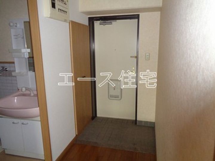 マルイカトレアの玄関