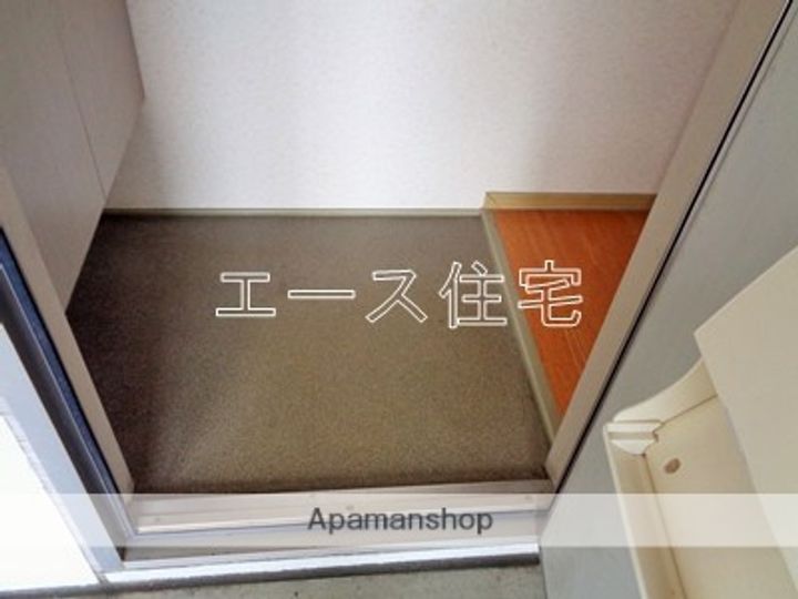 サンハイム神拝の玄関