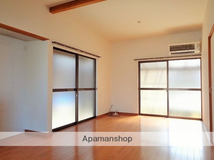 愛媛県西条市氷見乙(一戸建)の賃貸物件の居間