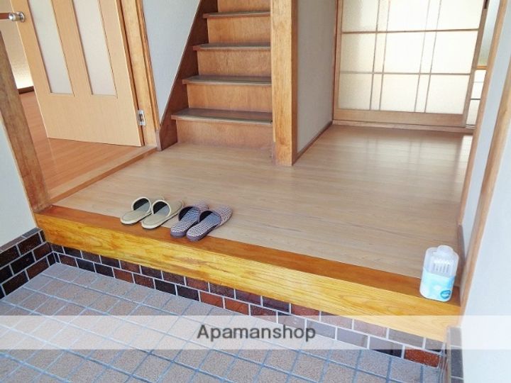 愛媛県西条市氷見乙(一戸建)の賃貸物件の玄関