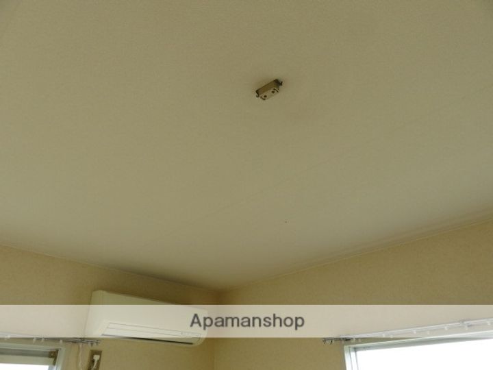 エトワール三津屋A棟の内装