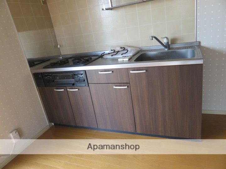 エトワール三津屋A棟のキッチン