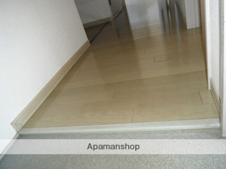 サンコーポ氷見の玄関