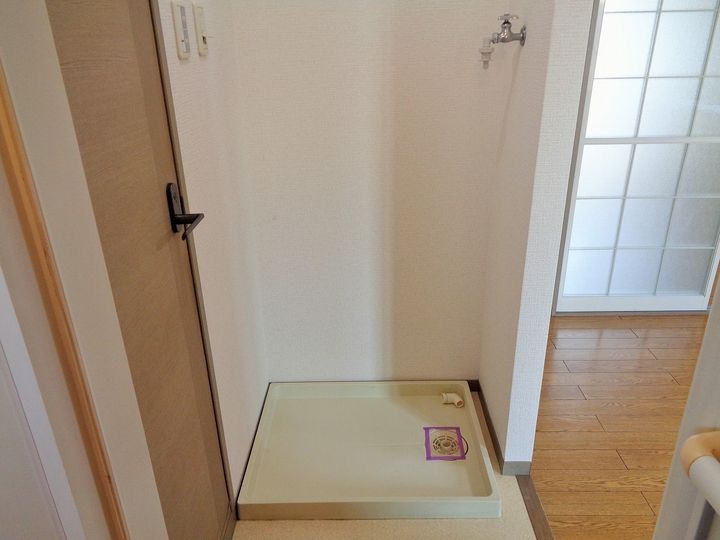 シャルマン舟山の内装