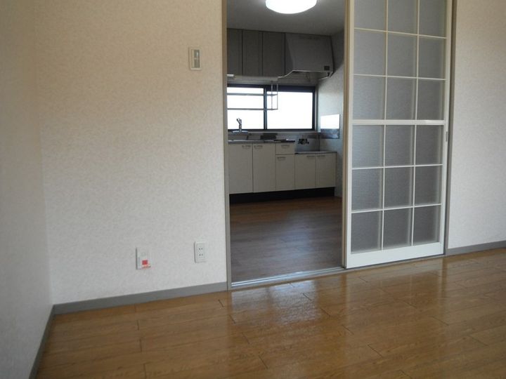 シャルマン舟山の内装
