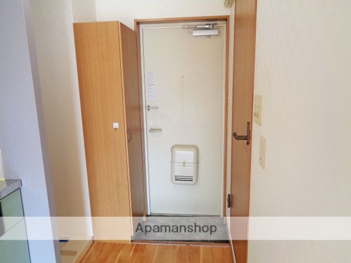 ジョイリッツ大町 2番館の玄関