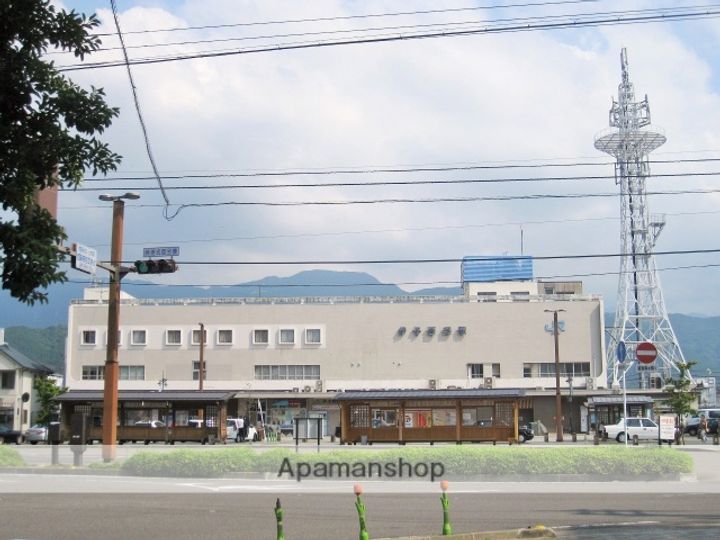 愛媛県西条市喜多川(一戸建)の賃貸物件の周辺