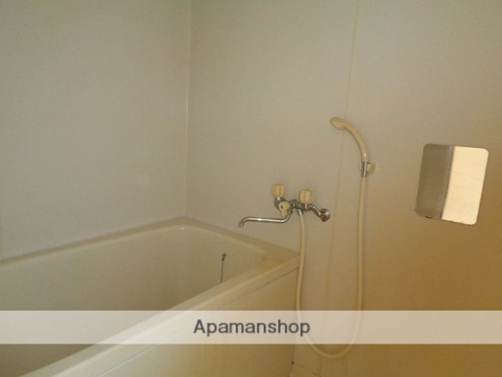 伊藤アパートの風呂