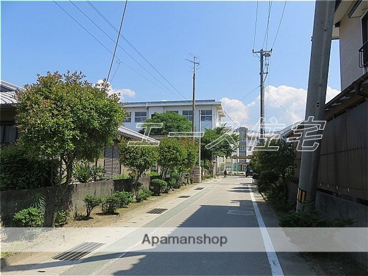 愛媛県西条市福武甲(一戸建)の賃貸物件の周辺