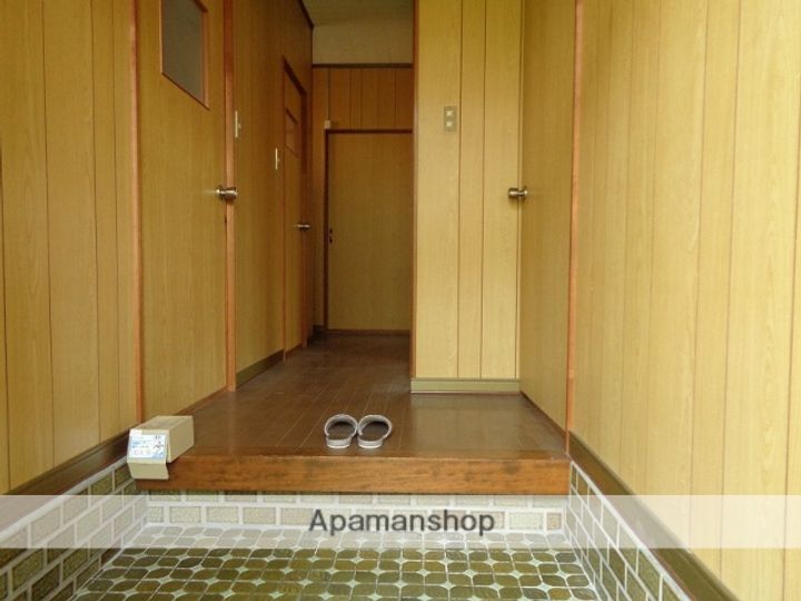 愛媛県西条市喜多川(一戸建)の賃貸物件の玄関