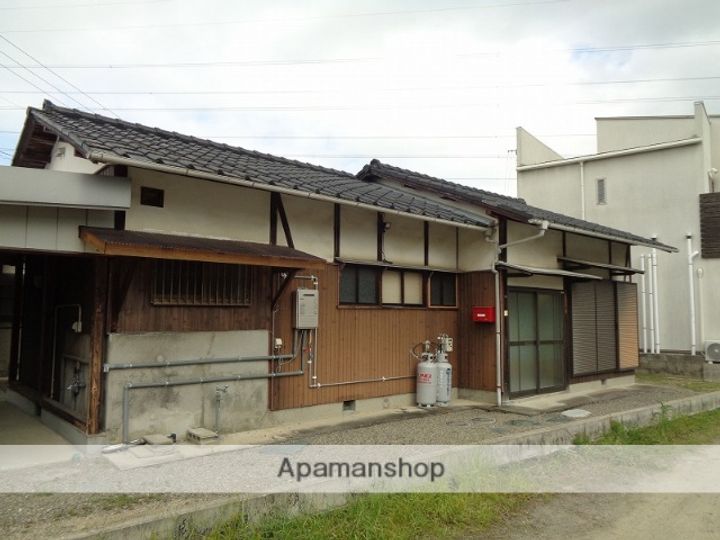 愛媛県西条市中野甲(一戸建)の賃貸物件の外観