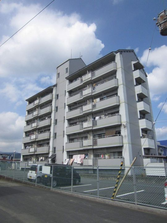 くぼたマンション302の外観