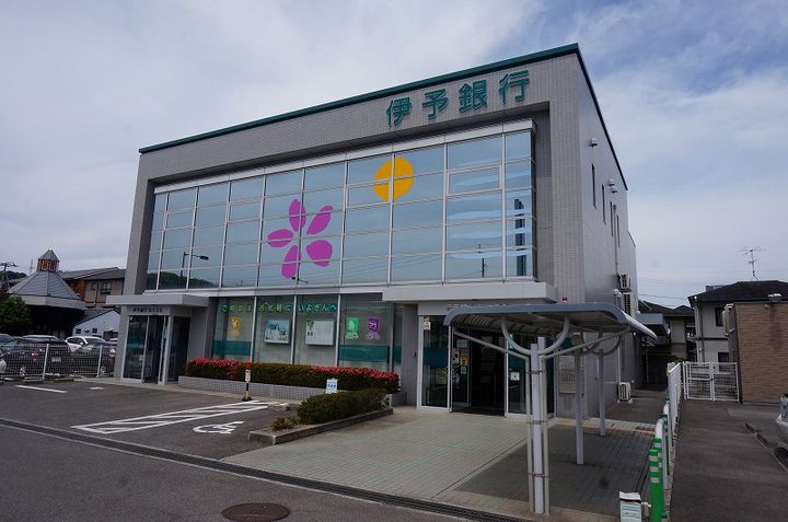 パサージュ南斎院105の周辺
