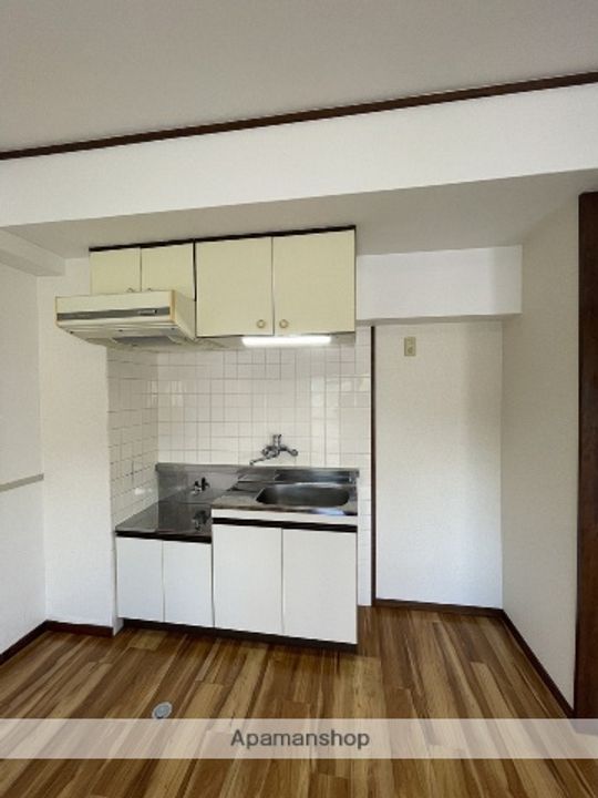 エトワール石手301のキッチン