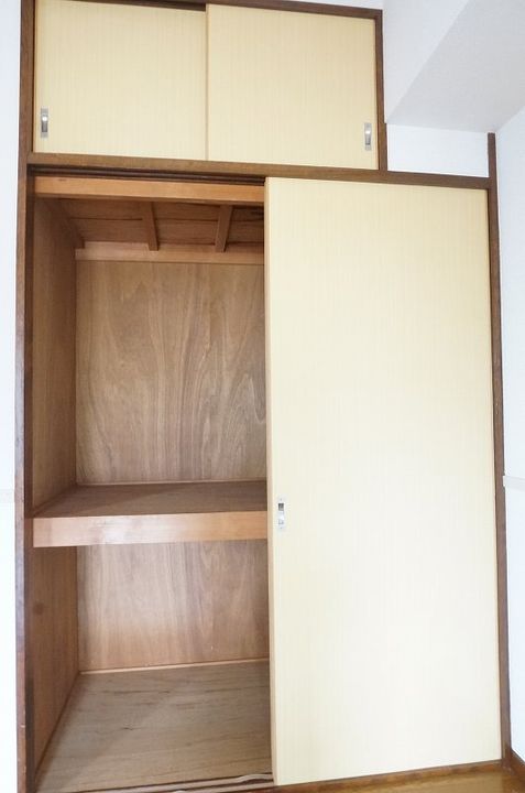 エトワール石手302の内装