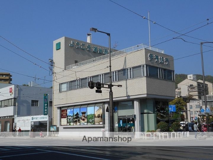 チュリス松山1002の周辺