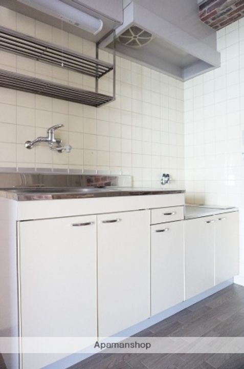 八束総合ビル405のキッチン