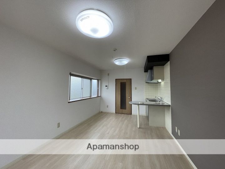 松末ガーデンマンションの居間