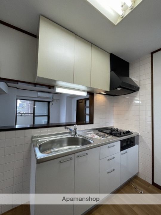 エピーメロン中村202のキッチン