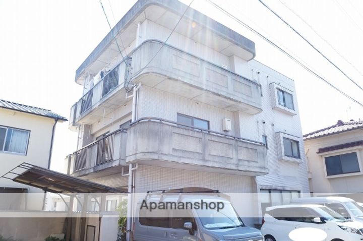 エピーメロン中村202の外観