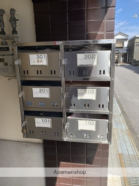 ロイヤルハイツ高須102のその他画像