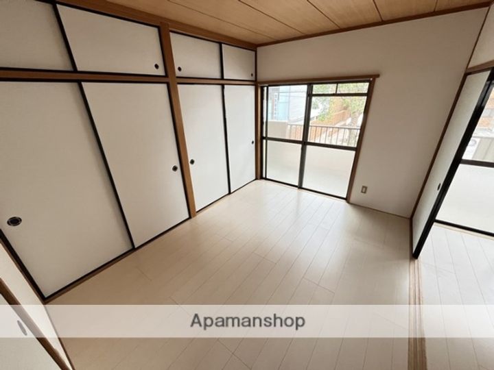 コオキマンション203の内装