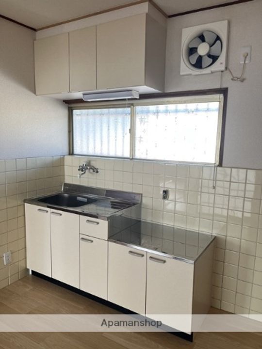 泉ハイツ203のキッチン