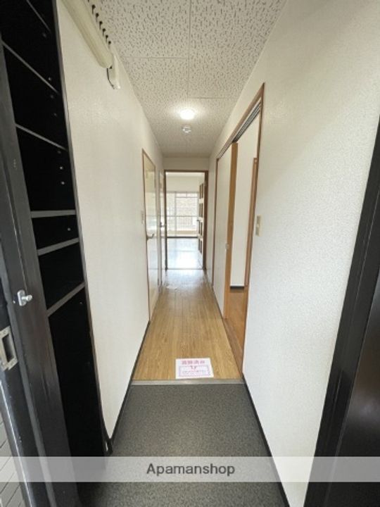 ロゼ2708の玄関