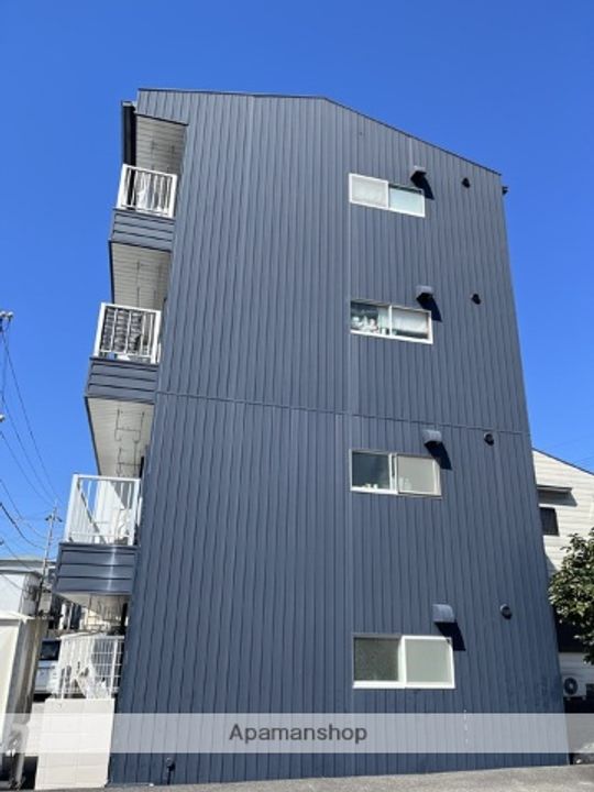 SINAJYURIME LAKI101の外観