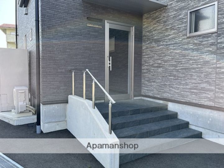 VERSO DOMANI(ベルソドマーニ)の外観