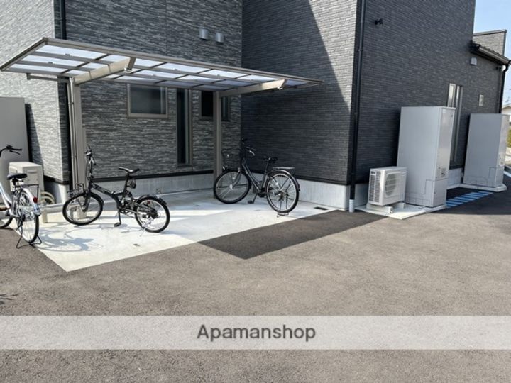 VERSO DOMANI(ベルソドマーニ)の外観