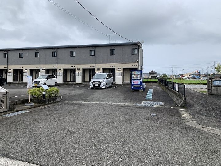 レオパレスサーブ205の外観