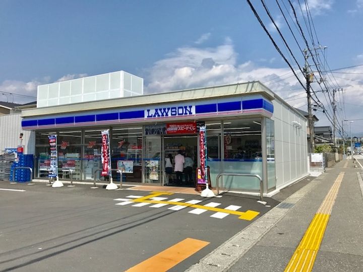 レオパレスクレスト210の周辺