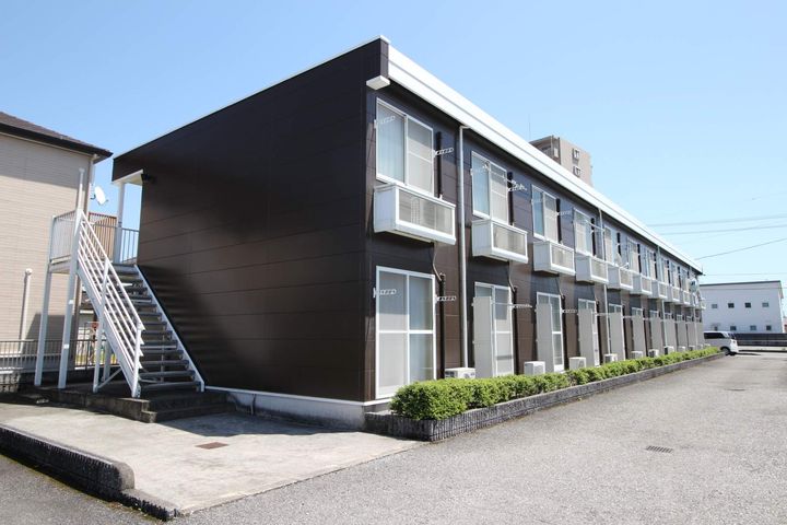 レオパレス弥生109の外観