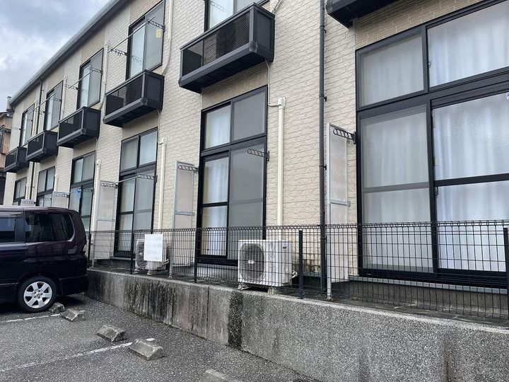 レオパレスソレーユ104の外観