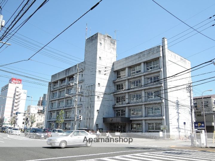 プルミエールの周辺