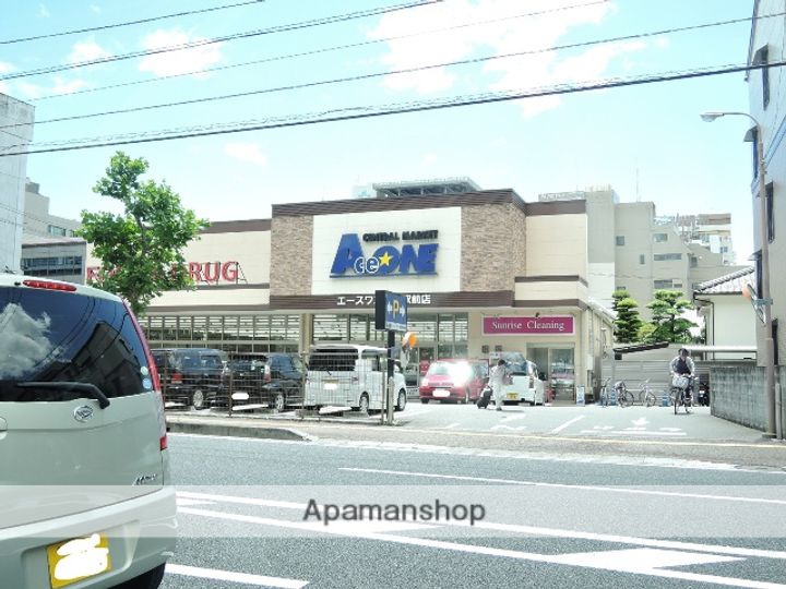プルミエールの周辺