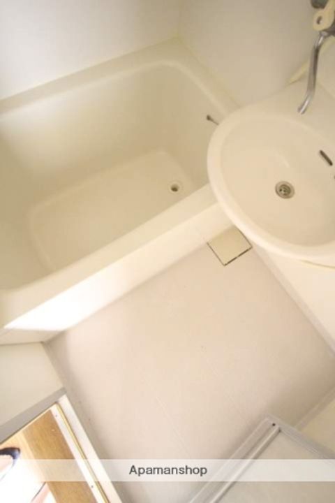 ワンパースンハイツA棟205の風呂