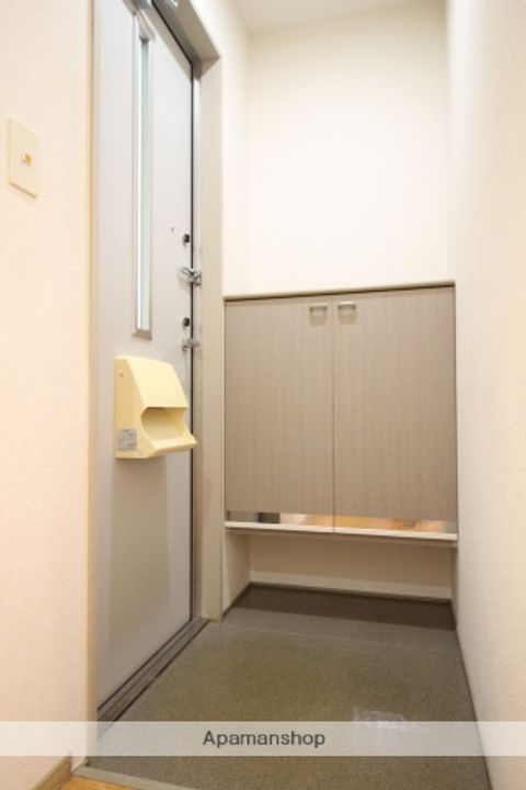 コーポ常福A 202の玄関