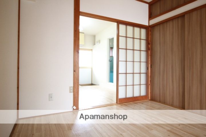 西泉荘202の内装