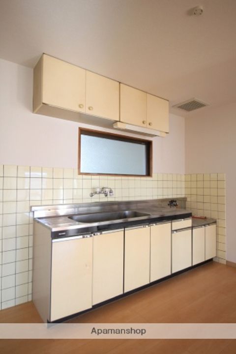エナール高須202のキッチン