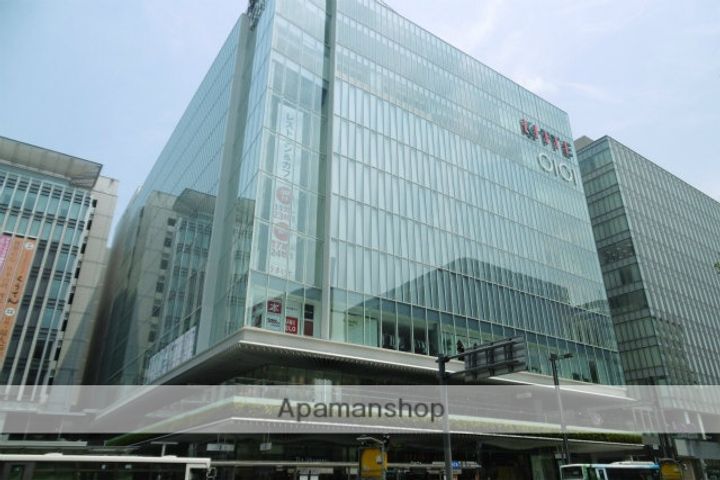 アバンダント84の周辺