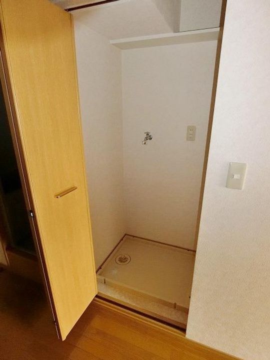 福岡県福岡市博多区千代1丁目の賃貸マンションの内装