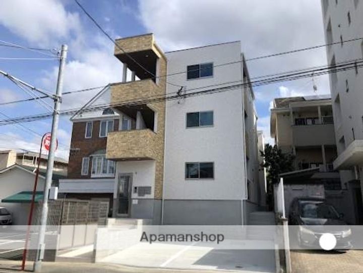カトレア平尾の外観